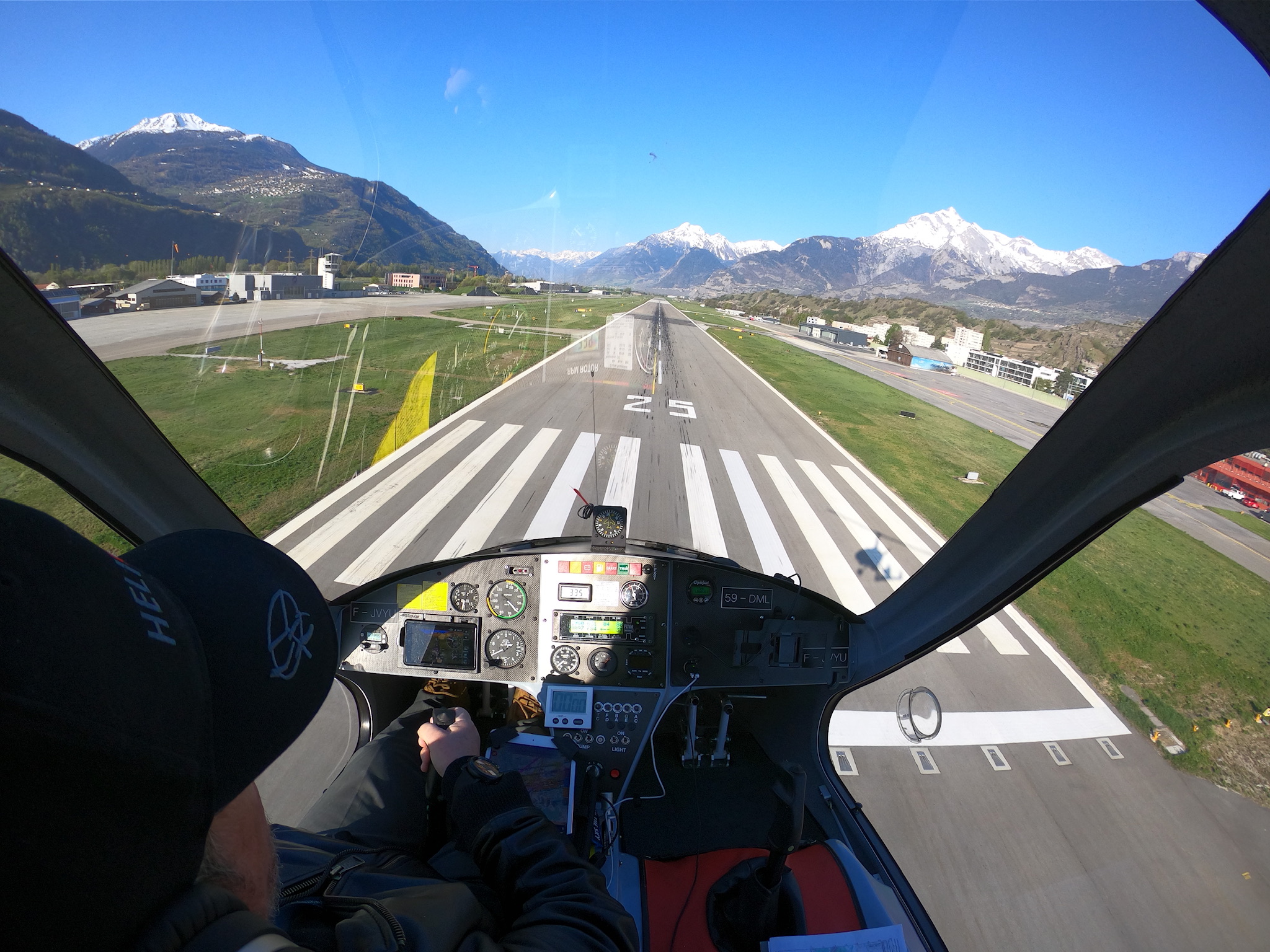 Un vuelo sobre los 4 valles en Suiza