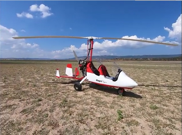 Vuelo de verano sobre el norte de Cerdeña